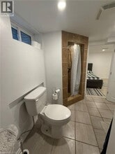 16 Courtland Ave in Hamilton, ON - Building Photo - Building Photo