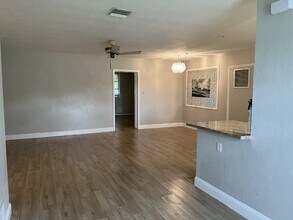 7903 Hyde Park Ave in North Port, FL - Building Photo - Building Photo