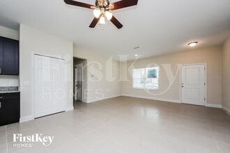 510 Magpie Ln in Poinciana, FL - Building Photo - Building Photo