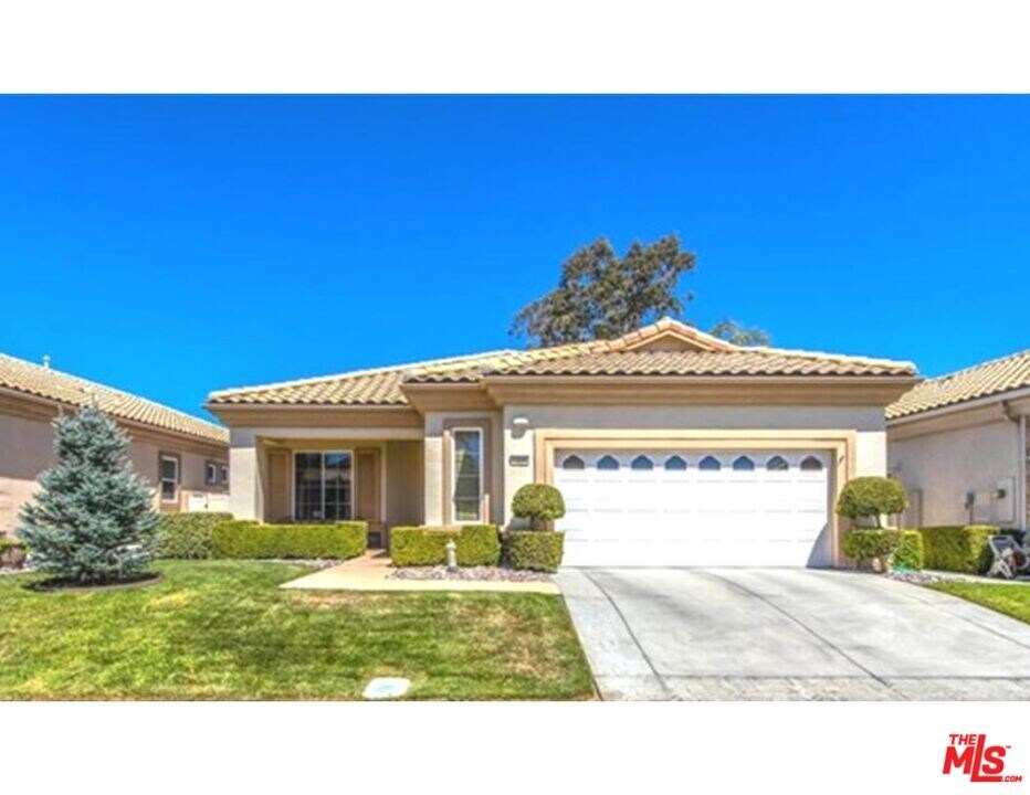 5004 Rolling Hills Ave in Banning, CA - Foto de edificio