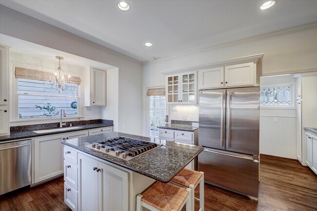 2622 Westgate Dr in Houston, TX - Foto de edificio - Building Photo