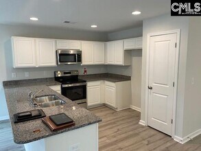 1069 Matchingham Dr in Columbia, SC - Building Photo - Building Photo