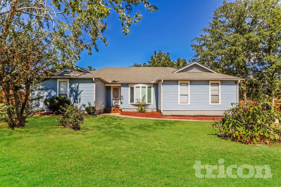 4585 Hebbard Way in Evans, GA - Foto de edificio