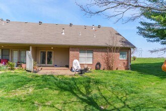 6554 Waterford Pl in Owensboro, KY - Building Photo - Building Photo