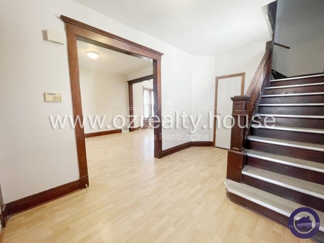 1031 N Michigan St in Toledo, OH - Building Photo - Building Photo