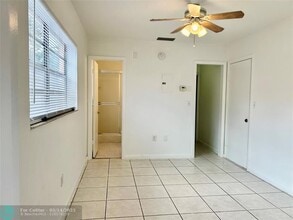 1095 SE 22nd Ave in Pompano Beach, FL - Building Photo - Building Photo