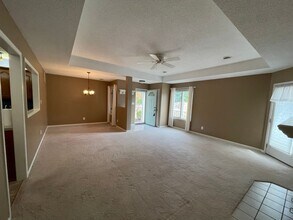 2002 Estella Dr in Manhattan, KS - Building Photo - Building Photo