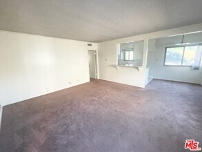 628 S Osage Ave in Inglewood, CA - Building Photo - Building Photo