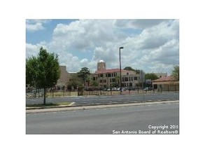 2007 Wilson Blvd in San Antonio, TX - Building Photo - Building Photo