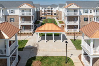 Ariston Place in Bermuda Run, NC - Building Photo - Building Photo