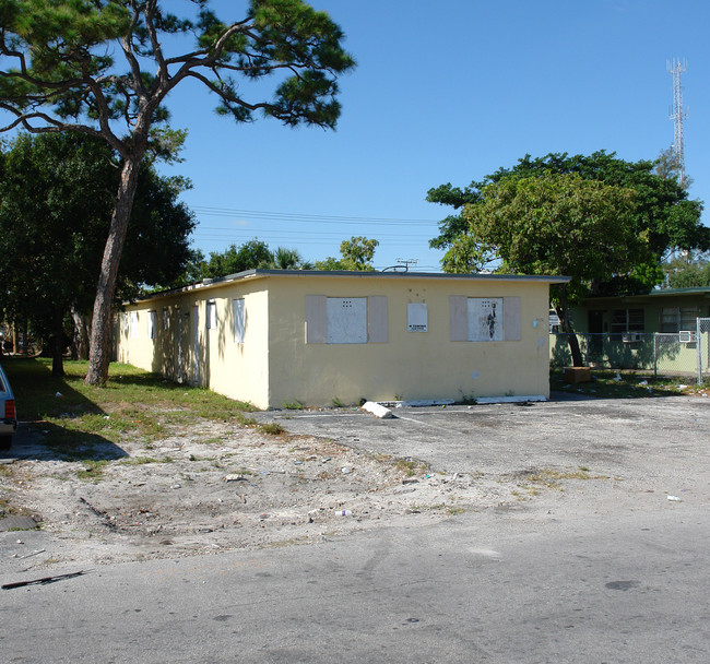 1132 NW 2nd St in Fort Lauderdale, FL - Building Photo - Building Photo