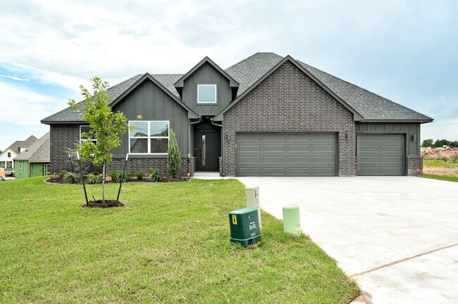 6101 Kinnick Dr in Edmond, OK - Building Photo - Building Photo