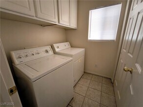 9693 Bighorn Island Ave in Las Vegas, NV - Building Photo - Building Photo