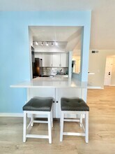 1277 McMullen Booth Rd in Clearwater, FL - Building Photo - Building Photo