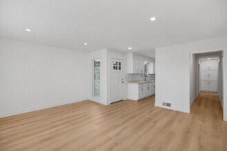 229 La Paloma in San Clemente, CA - Building Photo - Building Photo
