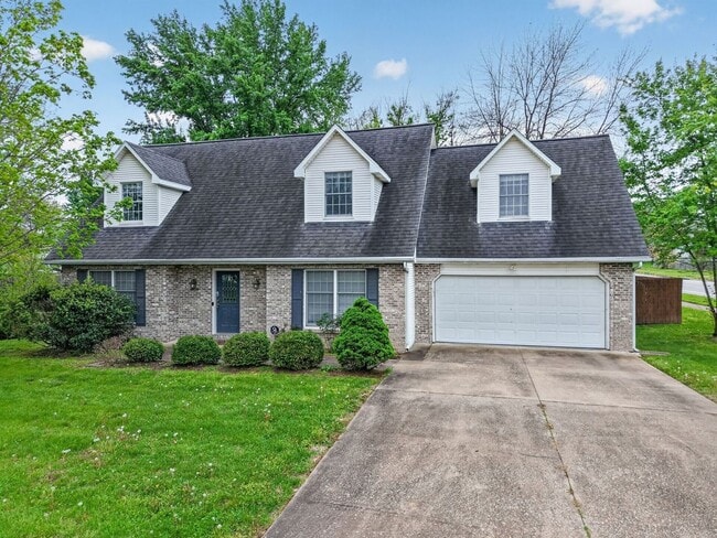 1008 Royal Birkdale Dr in Columbia, MO - Building Photo - Building Photo