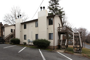 508 Uwharrie St Apartments