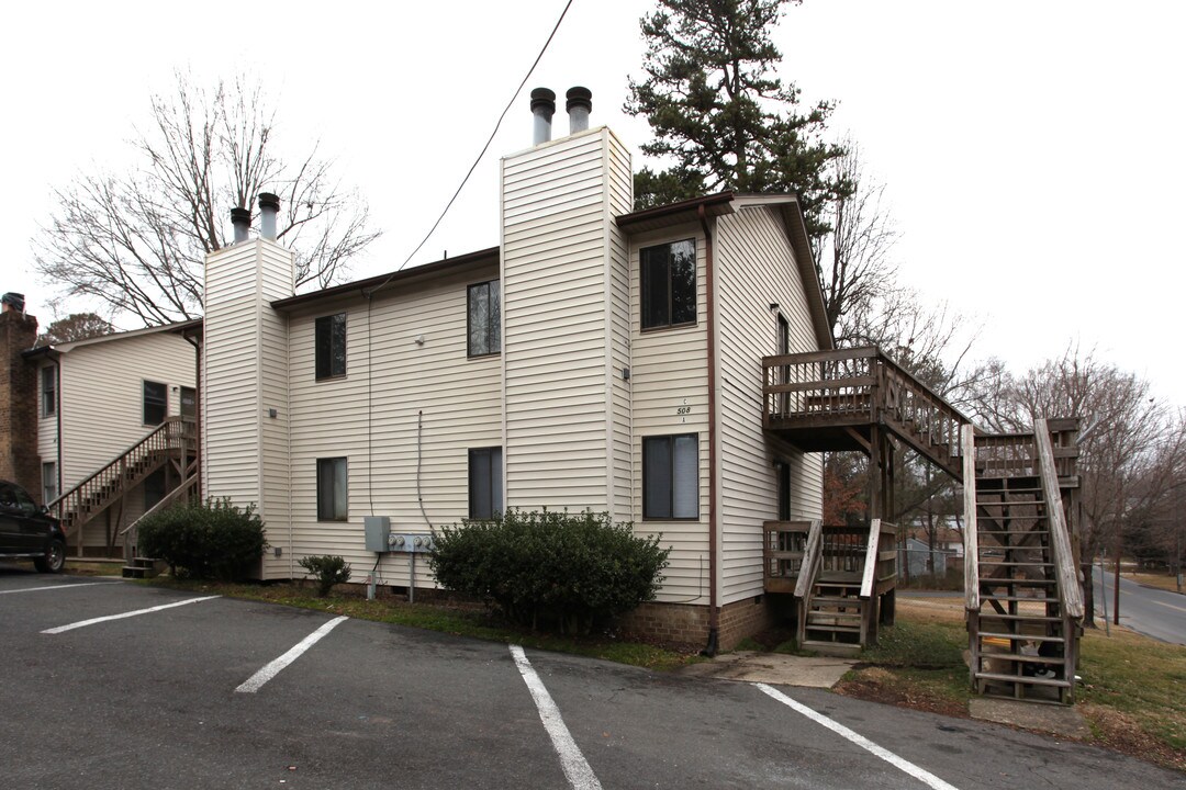 508 Uwharrie St in Asheboro, NC - Building Photo