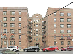 3338 Parsons Blvd in Flushing, NY - Building Photo - Building Photo