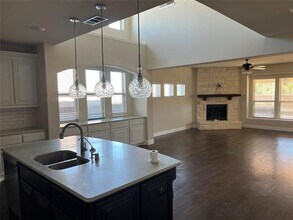 1319 Lantern Faith Dr in Wylie, TX - Building Photo - Building Photo