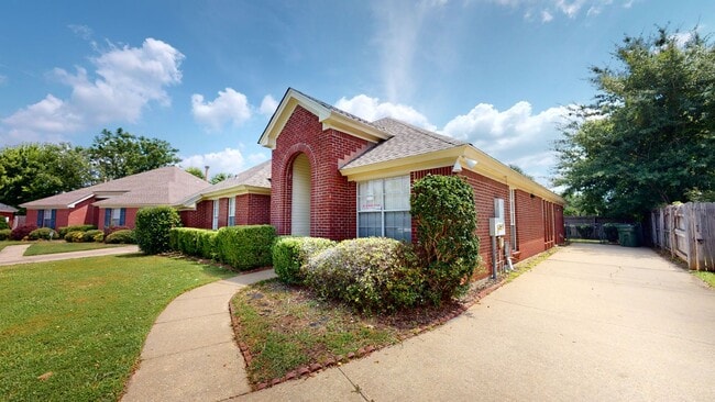 7309 Senderson Ct in Montgomery, AL - Building Photo - Building Photo