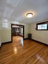 77 Walk Hill St, Unit 1 in Boston, MA - Foto de edificio - Building Photo