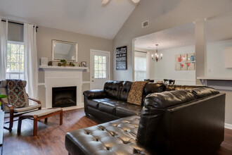 7701 Main St Ct in Grovetown, GA - Building Photo - Building Photo