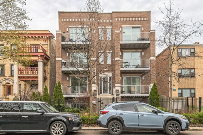 4303 N Kenmore Ave in Chicago, IL - Building Photo - Building Photo