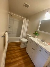 106 Burnell Dr in Yarmouth, ME - Building Photo - Building Photo