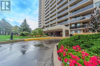 299 Mill Rd in Toronto, ON - Building Photo - Building Photo