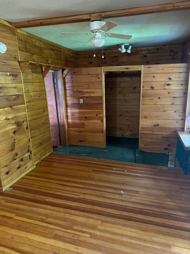 44 W Van Vechten St, Unit 1