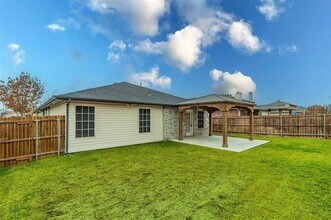 2912 Santa Sabina Dr in Grand Prairie, TX - Building Photo - Building Photo