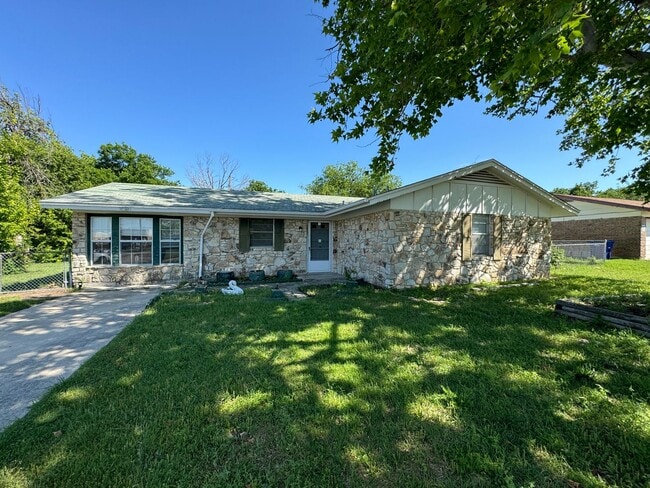 property at 601 S 25th St