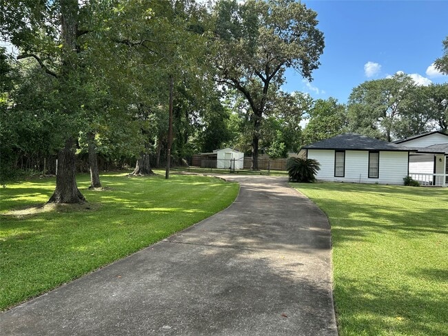 property at 2418 Bill Smith Rd