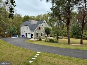 12413 Pueblo Rd in Gaithersburg, MD - Building Photo - Building Photo