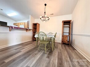 10626 Hill Point Ct in Charlotte, NC - Building Photo - Building Photo