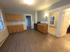 1210 E 10th St in Erie, PA - Building Photo