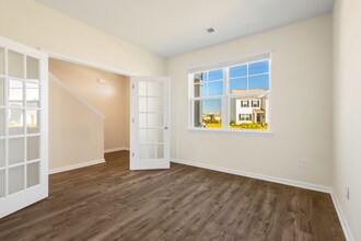 1715 Perthshire Lp in Myrtle Beach, SC - Foto de edificio - Building Photo