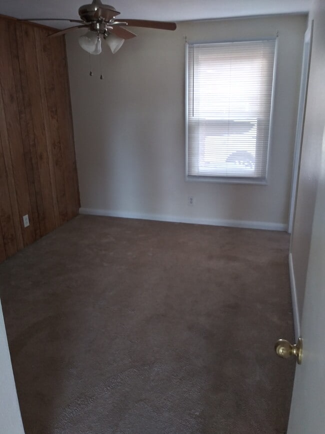 318 16th St, Unit 1 in Virginia Beach, VA - Building Photo - Building Photo
