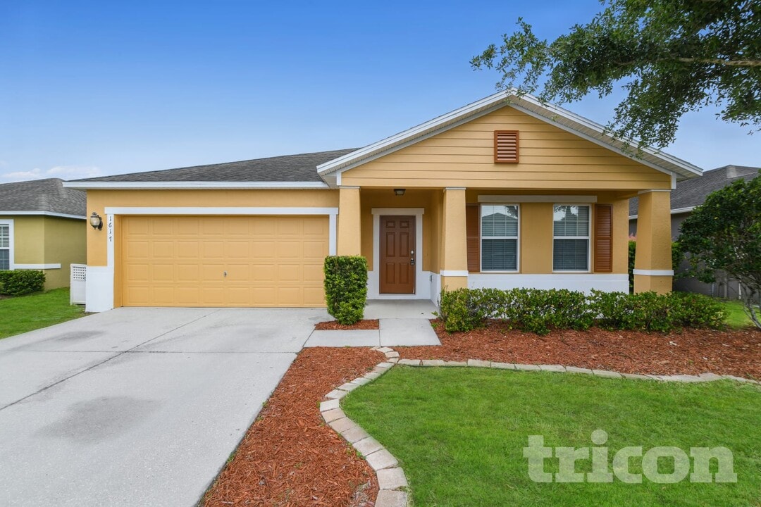 1617 Tamarind Rd in Davenport, FL - Building Photo