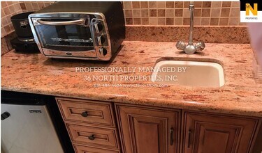 1129 Harrison St in Monterey, CA - Building Photo - Building Photo