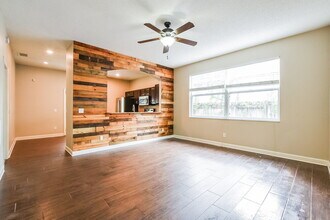12720 Woodbury Glen Dr in Orlando, FL - Building Photo - Building Photo