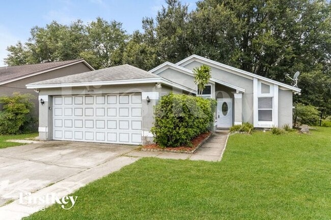 8858 Parliament Ct in Kissimmee, FL - Building Photo - Building Photo