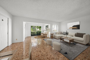 4793 Sable Pine Cir in West Palm Beach, FL - Foto de edificio - Building Photo