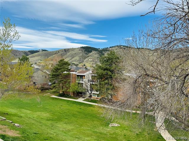 property at 451 Golden Cir