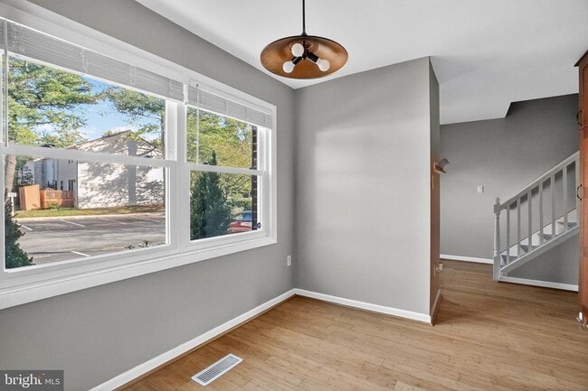 property at 1694 Forest Hill Ct
