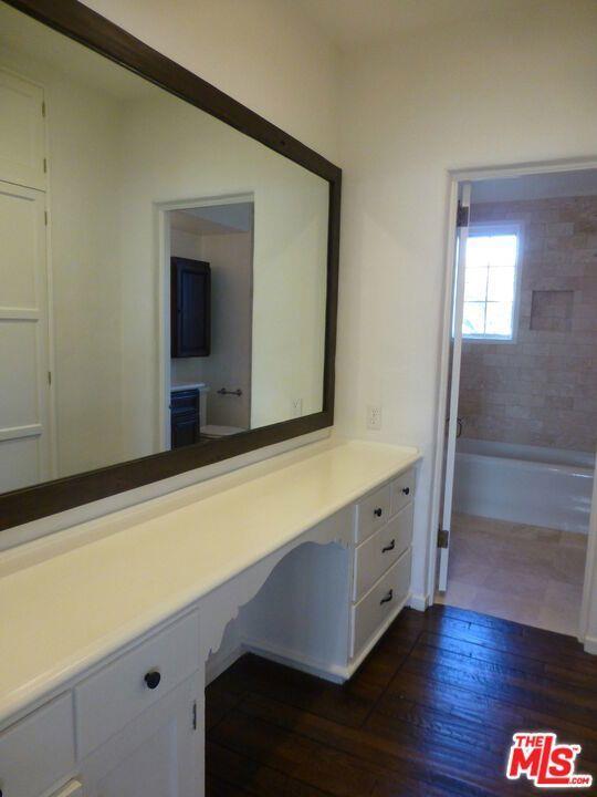 1355 Laurel Ave in West Hollywood, CA - Building Photo - Building Photo