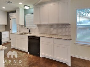 2715 San Gabriel Dr in Granbury, TX - Building Photo - Building Photo