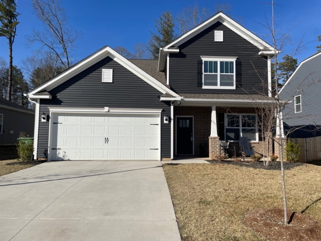 property at 135 Ashelyn Pk Dr