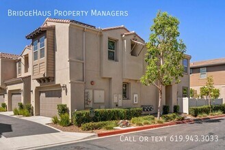 1212 Via Lucero in Oceanside, CA - Building Photo - Building Photo